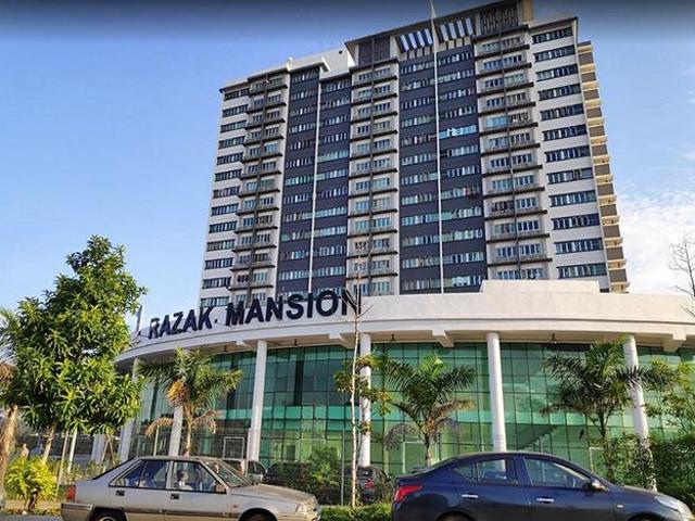 1 Razak Mansion Sungai Besi