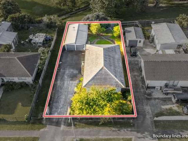 1/ Rebecca Rise, Weymouth, Manukau City