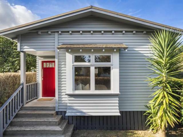 1 Rhodes Avenue, Mount Albert, Auckland City