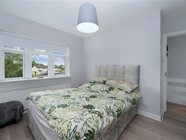 1 Riversdale Crescent, Clondalkin, Dublin 22 Ray Cooke Auctioneers 4838 MyHome. Ie Residential