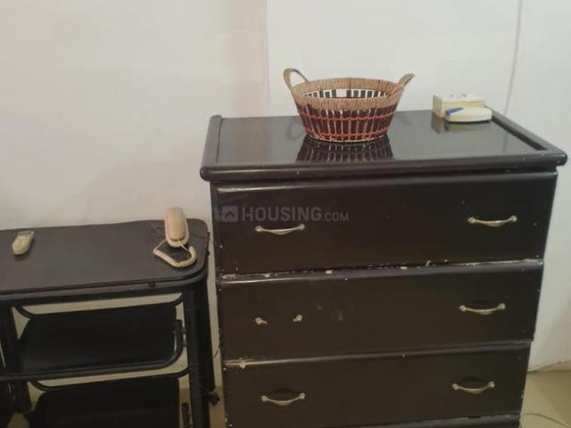 1 RK Apartment in Vasant Vihar for rent New Delhi. The reference number is 20708440