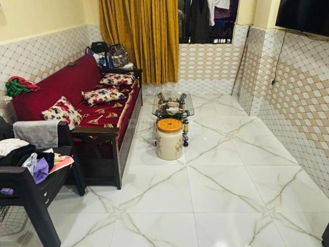 1 RK Apartment in Worli for rent Mumbai. The reference number is 19921005