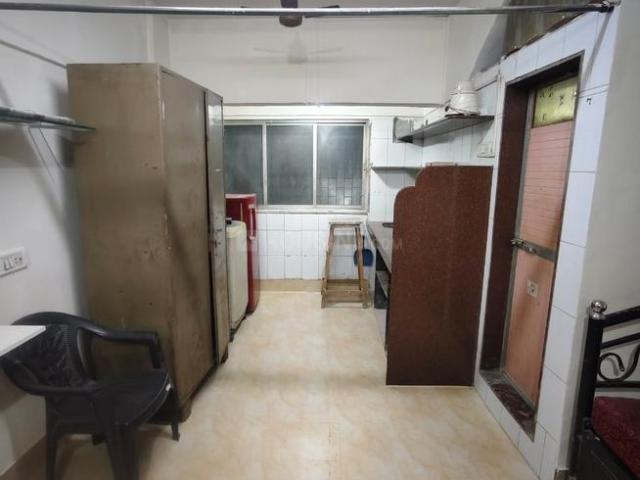 1 RK Apartment in Andheri East for rent Mumbai. The reference number is 19342595