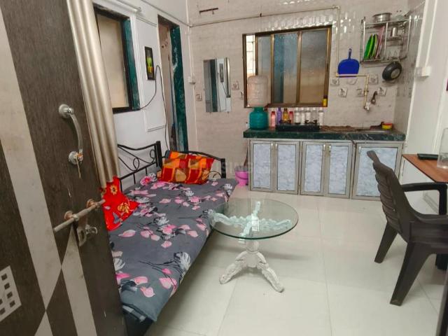 1 RK Apartment in Andheri West for rent Mumbai. The reference number is 19348933