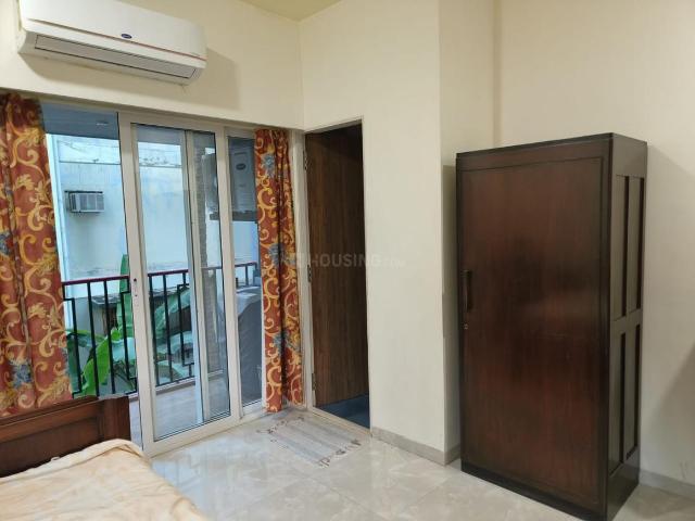 1 RK Apartment in Bandra West for rent Mumbai. The reference number is 19401251
