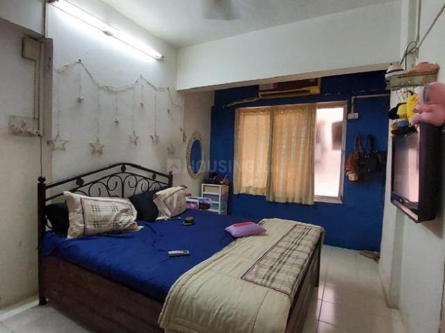 1 RK Apartment in Bandra West for rent Mumbai. The reference number is 20461841