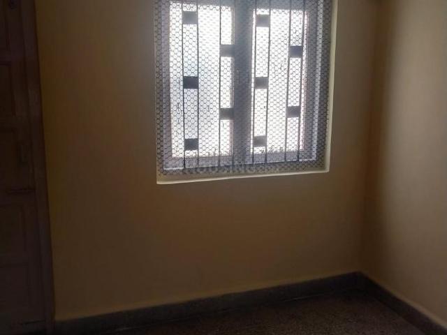1 RK Apartment in Bandra West for rent Mumbai. The reference number is 20513630