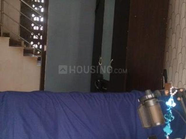 1 RK Apartment in Bandra West for rent Mumbai. The reference number is 20857424