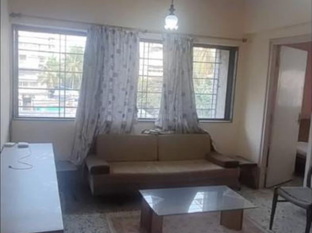 1 RK Apartment in Bandra West for rent Mumbai. The reference number is 9384895