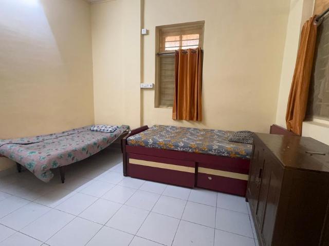 1 RK Apartment in Borivali East for rent Mumbai. The reference number is 18970659