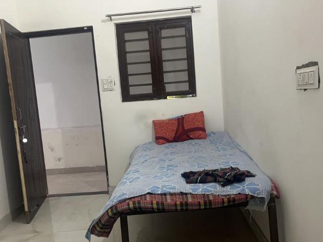 1 RK Apartment in Chandrabani for rent Dehradun. The reference number is 20402584