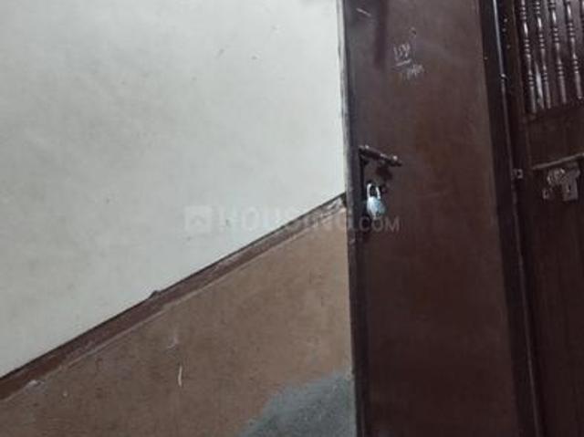1 RK Apartment in Dadar West for rent Mumbai. The reference number is 20242281