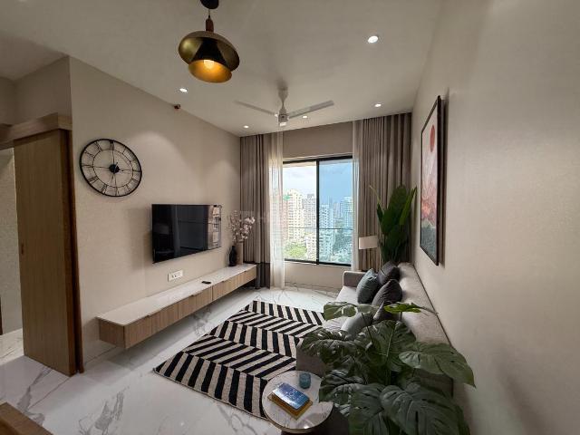 1 RK Apartment in Dadar West for resale Mumbai. The reference number is 18014298