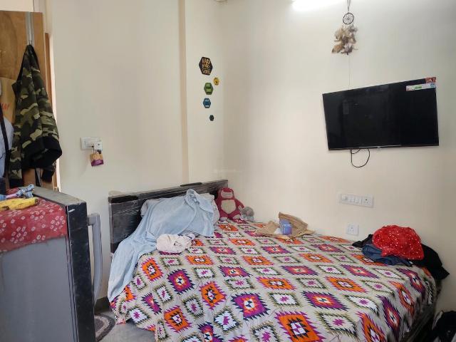 1 RK Apartment in Domlur Layout for rent Bengaluru. The reference number is 20693438
