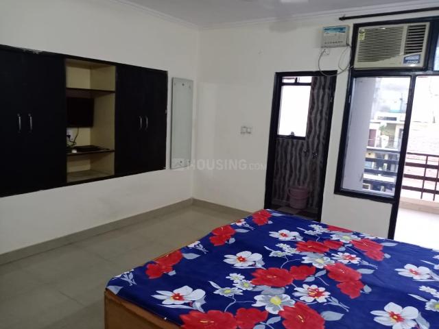 1 RK Apartment in DLF Phase 3 for rent Gurgaon. The reference number is 20735441