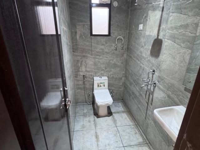 1 RK Apartment in DLF Phase 3 for rent Gurgaon. The reference number is 20931589