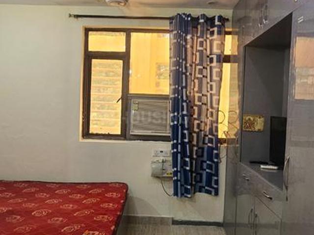 1 RK Apartment in DLF Phase 2 for rent Gurgaon. The reference number is 20755427