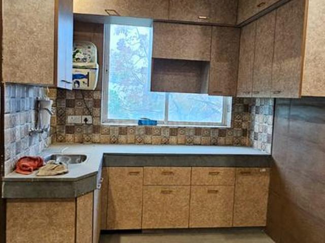 1 RK Apartment in DLF Phase 2 for rent Gurgaon. The reference number is 20780249