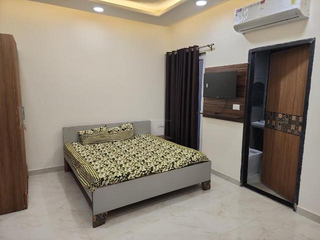 1 RK Apartment in Ghat Ki Guni for rent Jaipur. The reference number is 19172894