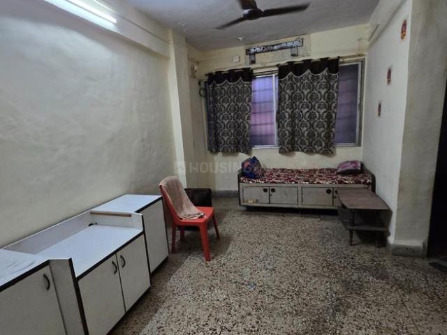 1 RK Apartment in Kandivali East for rent Mumbai. The reference number is 20207898