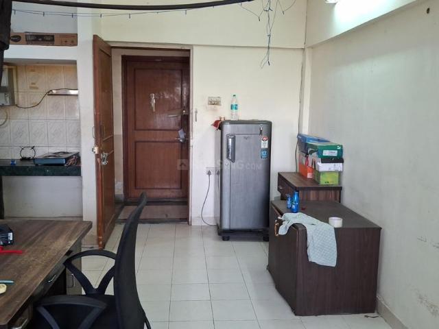 1 RK Apartment in Kandivali East for rent Mumbai. The reference number is 20270358