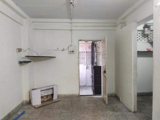 1 RK Apartment in Kandivali West for rent Mumbai. The reference number is 20514562