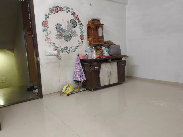 1 RK Apartment in Kalyan West for resale Kalyan. The reference number is 20819333