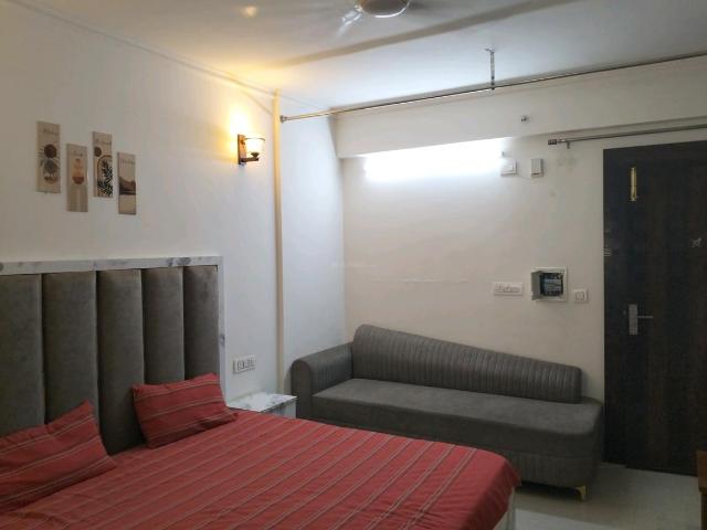 1 RK Apartment in Karampura for rent New Delhi. The reference number is 20808507