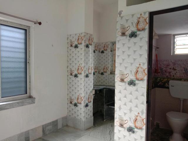 1 RK Apartment in Keshtopur for rent Kolkata. The reference number is 20373355