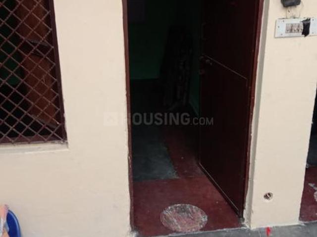 1 RK Apartment in Khalasi Lines for rent Saharanpur. The reference number is 13806558