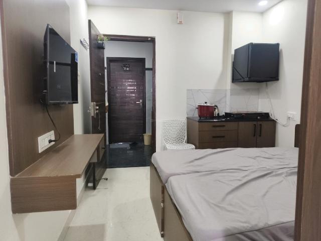 1 RK Apartment in Kondapur for rent Hyderabad. The reference number is 19631068