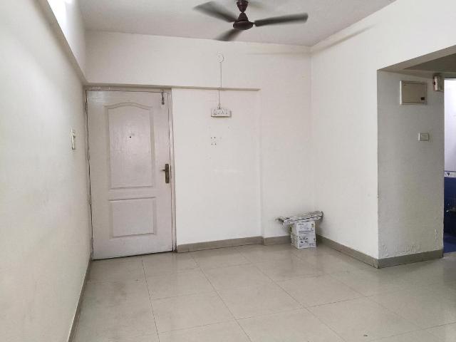 1 RK Apartment in Kurla East for rent Mumbai. The reference number is 18137678