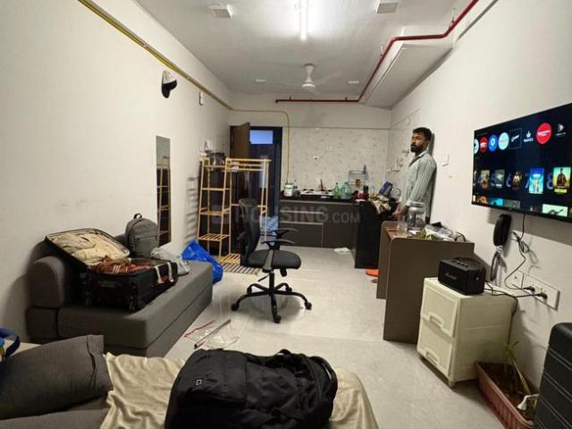 1 RK Apartment in Kurla East for rent Mumbai. The reference number is 20183063