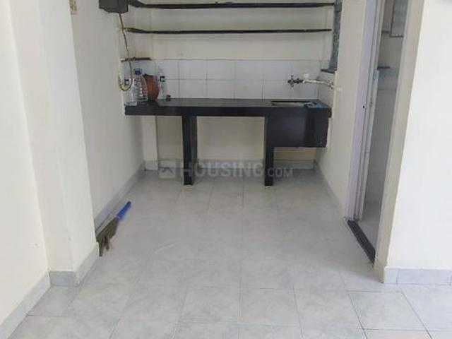 1 RK Apartment in Malad West for rent Mumbai. The reference number is 20776831