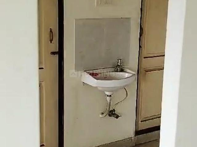 1 RK Apartment in Malad West for resale Mumbai. The reference number is 15778886