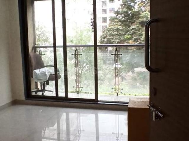 1 RK Apartment in Malad West for resale Mumbai. The reference number is 10664893
