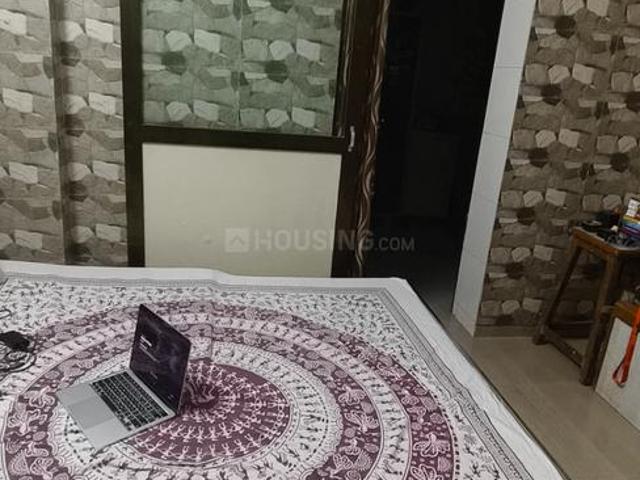 1 RK Apartment in Malad East for resale Mumbai. The reference number is 19980904