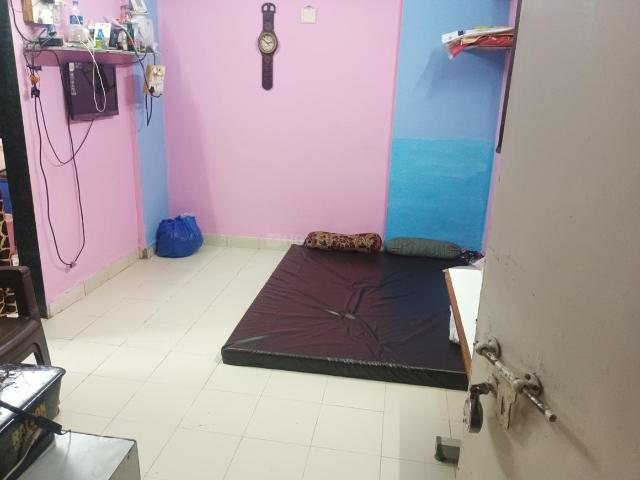1 RK Apartment in Malad East for resale Mumbai. The reference number is 13216716