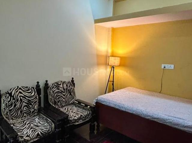 1 RK Apartment in Mayur Vihar for resale New Delhi. The reference number is 20998512