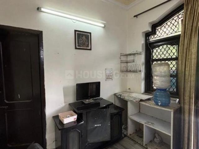 1 RK Apartment in Model Town for rent New Delhi. The reference number is 20467902