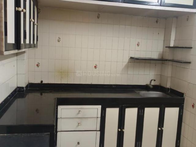 1 RK Apartment in Mulund West for rent Mumbai. The reference number is 17840762