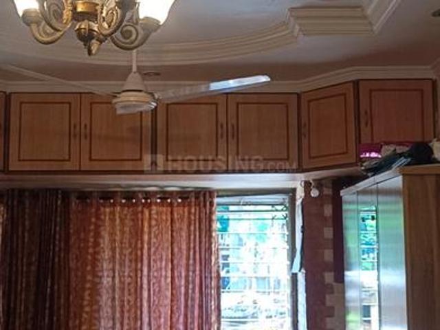 1 RK Apartment in Mulund West for resale Mumbai. The reference number is 11802395