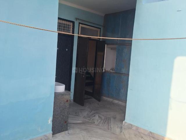 1 RK Apartment in Najafgarh for rent New Delhi. The reference number is 20952905