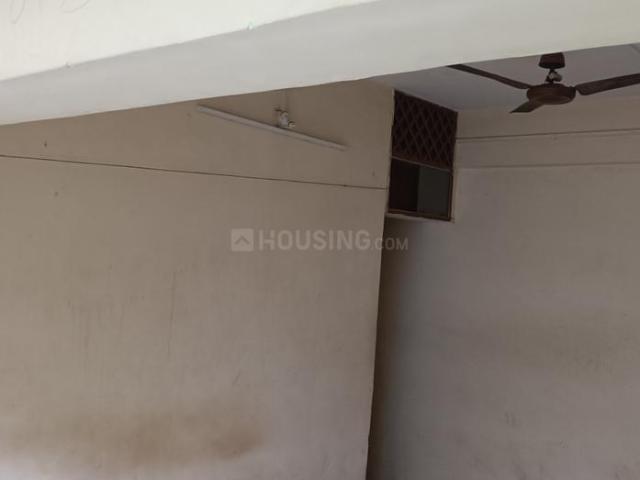 1 RK Apartment in New Pandit Colony for rent Nashik. The reference number is 20997600