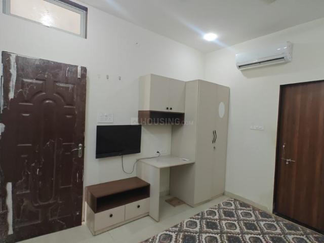 1 RK Apartment in Scheme No 114 for rent Indore. The reference number is 20840155
