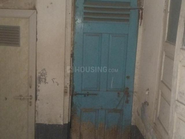 1 RK Apartment in Saniya Kande for rent Surat. The reference number is 20038090