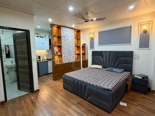 1 RK Apartment in Saket for rent New Delhi. The reference number is 20528193