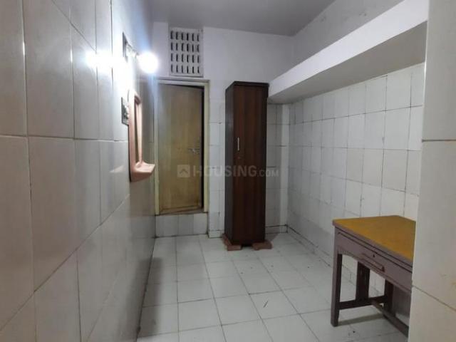 1 RK Apartment in Satellite for rent Ahmedabad. The reference number is 20587304