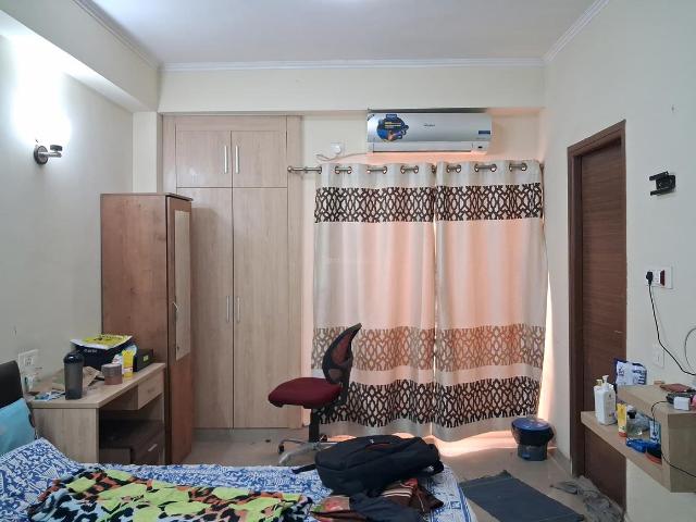 1 RK Apartment in Sector 137 for rent Noida. The reference number is 16792650