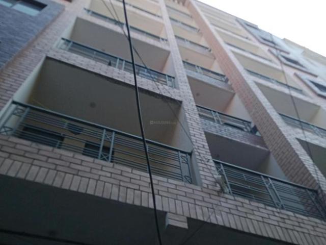 1 RK Apartment in Sector 15 for rent Noida. The reference number is 18313420